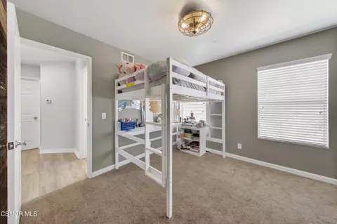 Bedroom - 3072 Lamplighter St, Simi Valley, CA 93065 photo 2 of 3