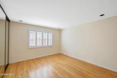 Bedroom - 5490 Wembly Ave, Oak Park, CA 91377 photo 3 of 5