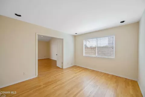 Other - 5490 Wembly Ave, Oak Park, CA 91377 photo 3 of 7