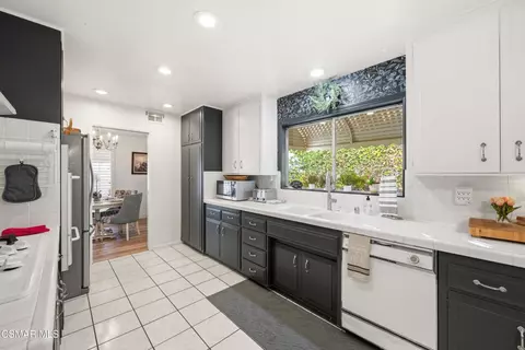 Kitchen - 2265 Shreve Ave, Simi Valley, CA 93063 photo 3 of 3