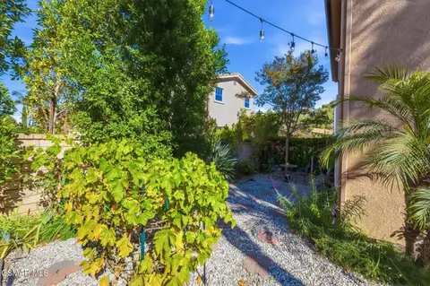 Exterior - 2273 Rudolph Dr, Simi Valley, CA 93065 photo 9 of 9
