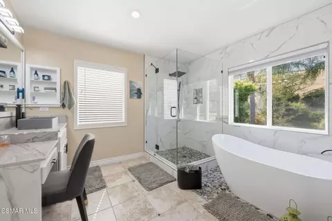 Bath - 2273 Rudolph Dr, Simi Valley, CA 93065 photo 1 of 6