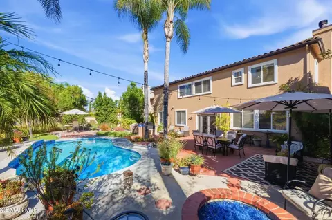 Exterior - 2273 Rudolph Dr, Simi Valley, CA 93065 photo 6 of 9