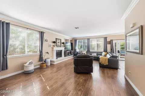 Living - 2273 Rudolph Dr, Simi Valley, CA 93065 photo 1 of 2