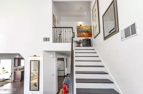 Entry Way - 15425 Tobarra Rd, Fontana, CA 92337 photo 4 of 4
