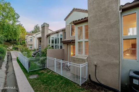 Exterior - 530 Sonata Way #C, Simi Valley, CA 93065 photo 4 of 10