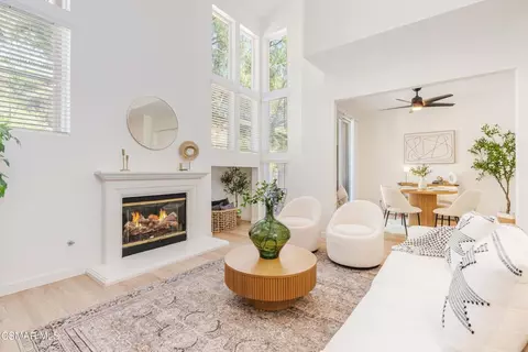 Living - 530 Sonata Way #C, Simi Valley, CA 93065 photo 1 of 2