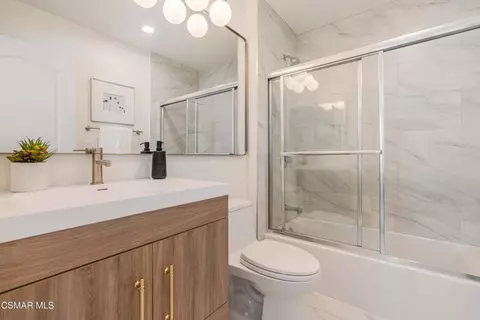 Bath - 530 Sonata Way #C, Simi Valley, CA 93065 photo 4 of 4