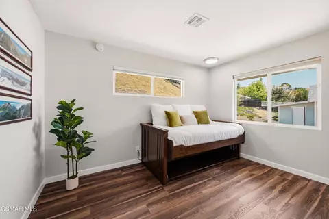 Bedroom - 315 N Loop Dr, Camarillo, CA 93010 photo 1 of 4