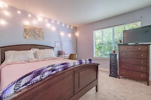 Bedroom - 776 Holbertson Ct, Simi Valley, CA 93065 photo 7 of 8