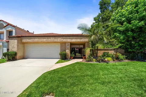 6793 Pecan Ave, Moorpark, CA 93021