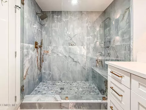 Bath - 2014 Peninsula Rd, Oxnard, CA 93035 photo 11 of 11