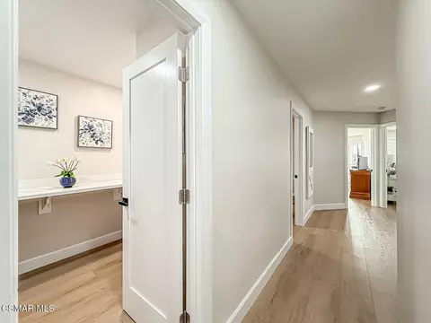 Entry Way - 2014 Peninsula Rd, Oxnard, CA 93035 photo 5 of 7