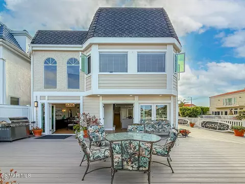 Exterior - 2014 Peninsula Rd, Oxnard, CA 93035 photo 16 of 21