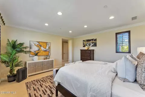 Bedroom - 3936 Eagle Flight Dr, Simi Valley, CA 93065 photo 2 of 4