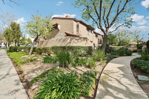Exterior - 2476 Chandler Ave #4, Simi Valley, CA 93065 photo 1 of 3
