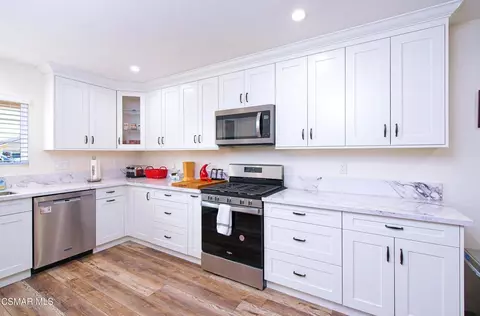 Kitchen - 3391 Rivermore St, Camarillo, CA 93010 photo 2 of 4