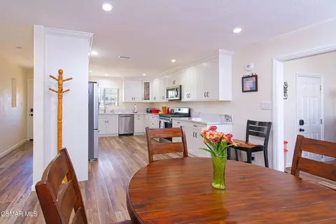 Dining - 3391 Rivermore St, Camarillo, CA 93010 photo 2 of 5