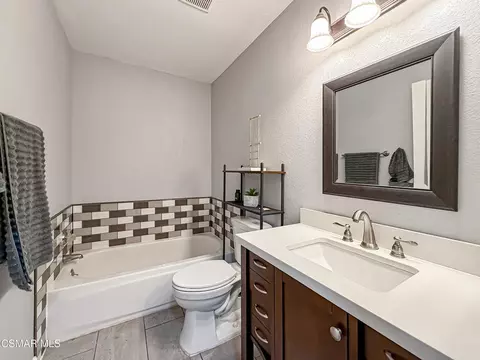 Bath - 2041 Covington Ave, Simi Valley, CA 93065 photo 1 of 6