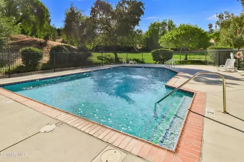 Exterior - 2041 Covington Ave, Simi Valley, CA 93065 photo 12 of 13