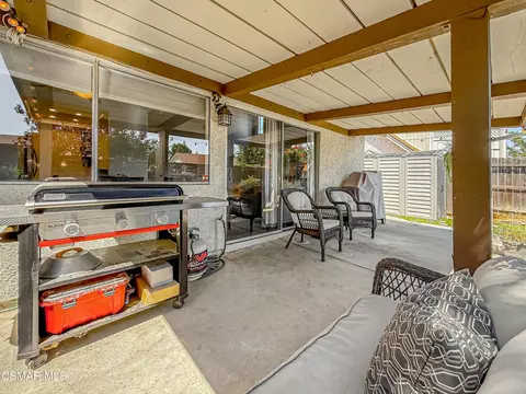 Exterior - 2041 Covington Ave, Simi Valley, CA 93065 photo 6 of 13