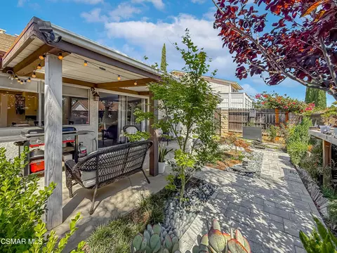 Exterior - 2041 Covington Ave, Simi Valley, CA 93065 photo 7 of 13