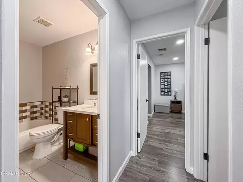 Entry Way - 2041 Covington Ave, Simi Valley, CA 93065 photo 2 of 2