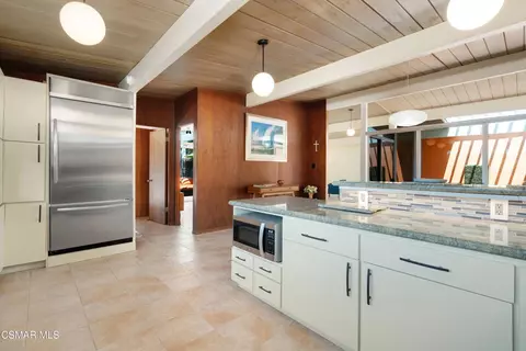 Kitchen - 1509 Campbell Ave, Thousand Oaks, CA 91360 photo 4 of 4