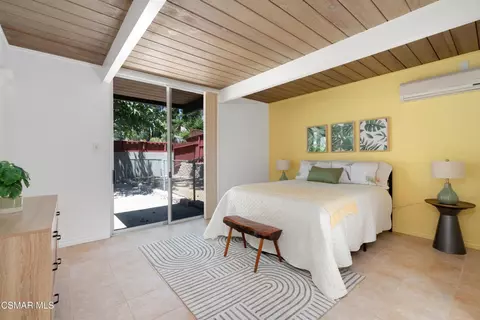 Bedroom - 1509 Campbell Ave, Thousand Oaks, CA 91360 photo 1 of 3