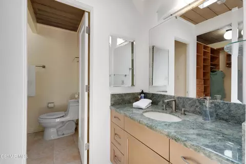 Bath - 1509 Campbell Ave, Thousand Oaks, CA 91360 photo 1 of 4