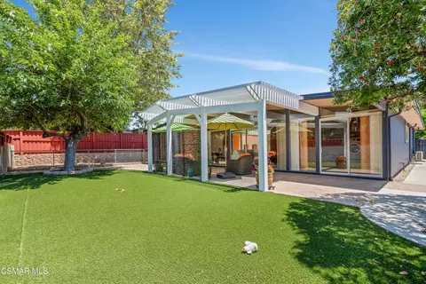 Exterior - 1509 Campbell Ave, Thousand Oaks, CA 91360 photo 12 of 19