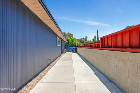 Exterior - 1509 Campbell Ave, Thousand Oaks, CA 91360 photo 11 of 19