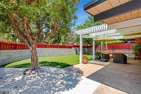 Exterior - 1509 Campbell Ave, Thousand Oaks, CA 91360 photo 8 of 19