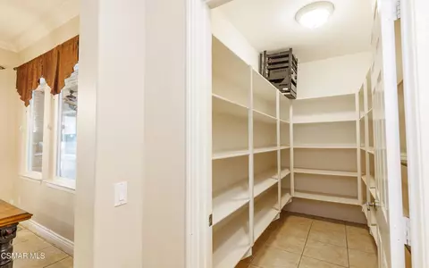 Entry Way - 3261 Indian Creek Pl, Simi Valley, CA 93063 photo 4 of 7