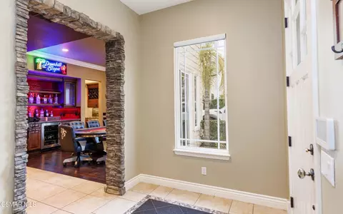 Entry Way - 3261 Indian Creek Pl, Simi Valley, CA 93063 photo 2 of 7