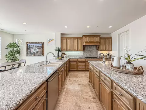 Kitchen - 3401 Deep Waters Ct, Simi Valley, CA 93065 photo 3 of 4