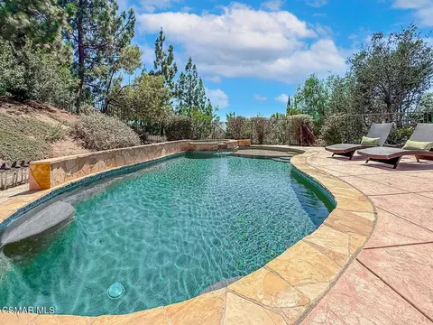 Exterior - 3401 Deep Waters Ct, Simi Valley, CA 93065 photo 9 of 15