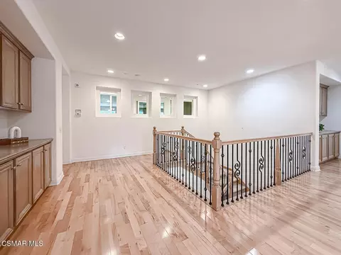 Entry Way - 3401 Deep Waters Ct, Simi Valley, CA 93065 photo 8 of 8