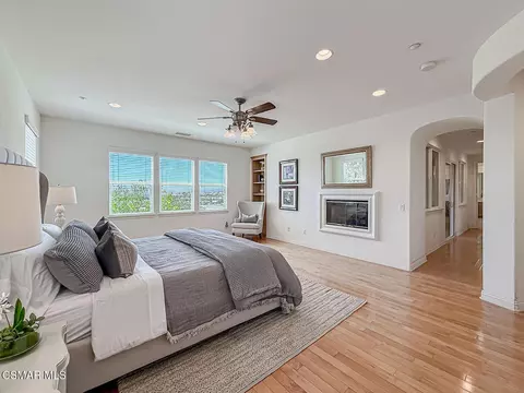Bedroom - 3401 Deep Waters Ct, Simi Valley, CA 93065 photo 4 of 9