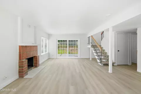 Living - 2183 E Chesterton St, Simi Valley, CA 93065 photo 2 of 6