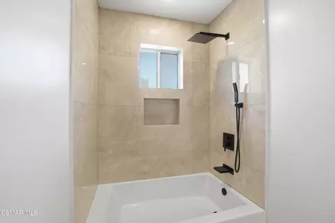 Bath - 2183 E Chesterton St, Simi Valley, CA 93065 photo 6 of 7