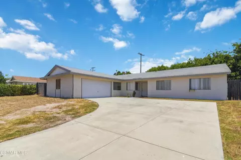 1520 Hilgard Ave, Simi Valley, CA 93065
