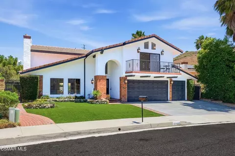27833 Via Amistosa, Agoura Hills, CA 91301