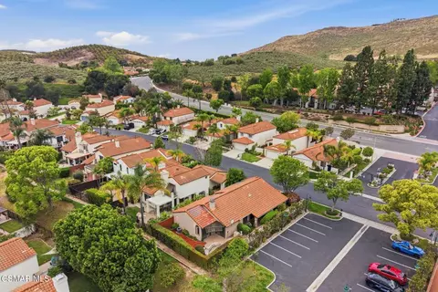 View/Area - 802 Congressional Rd, Simi Valley, CA 93065 photo 1 of 7