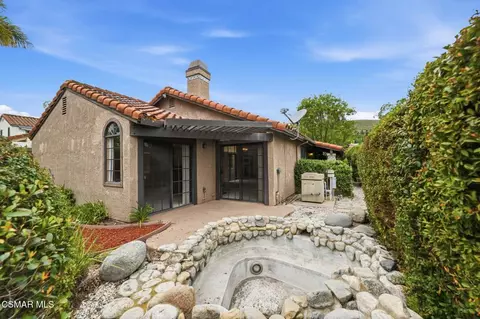Exterior - 802 Congressional Rd, Simi Valley, CA 93065 photo 7 of 11