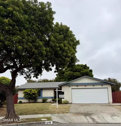 1045 Evanston Pl, Oxnard, CA 93033