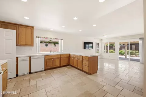 Kitchen - 2720 Goldfield Pl, Simi Valley, CA 93063 photo 1 of 4