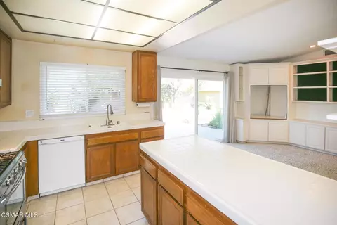 458 Mark Dr, Simi Valley, CA 93065 photo 15