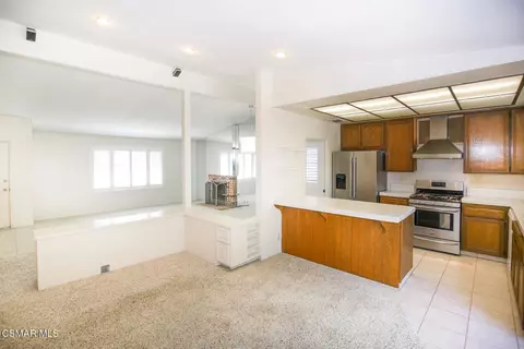 458 Mark Dr, Simi Valley, CA 93065 photo 12