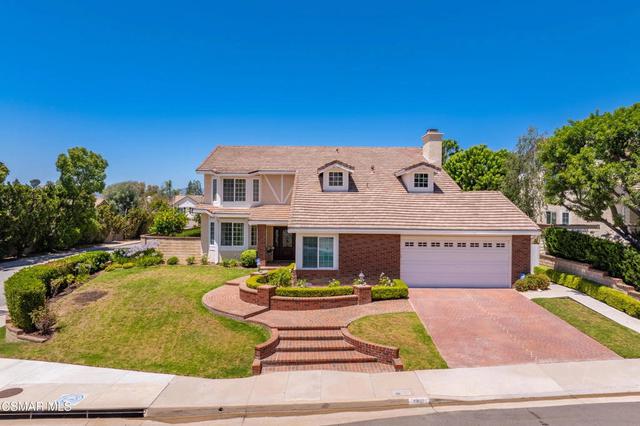 5801 Middle Crest Dr, Agoura Hills, CA 91301